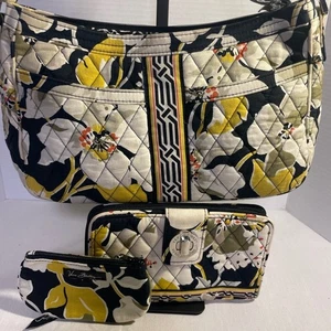 Vera Bradley schwarz und gelb Blumenmuster Schulter dreiteiliges Taschenset - Bild 1 von 15