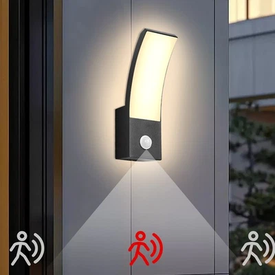 18W LED Außenleuchte Wandleuchte mit Bewegungsmelder Wandlampe IP65 Warmweiß - Bild 1 von 4