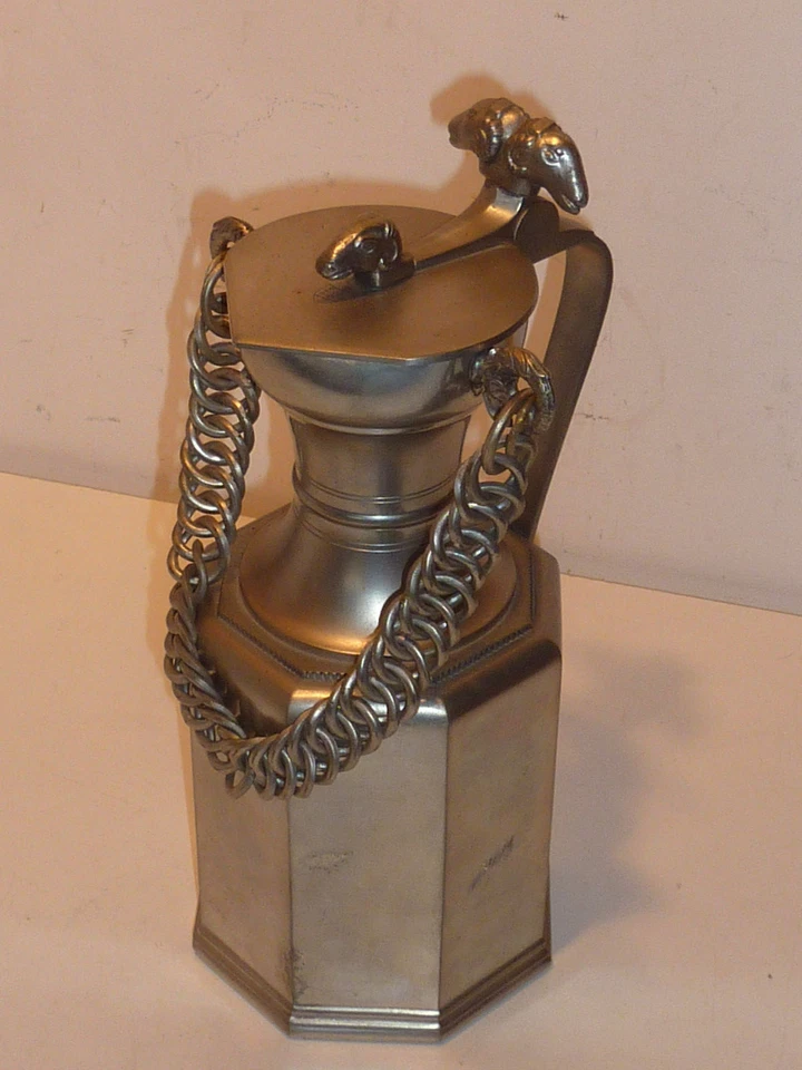 vintage PICHET POT 2KG suisse EN ETAIN switzerland TETE BELIER tin ZINN swiss - Photo 1/4