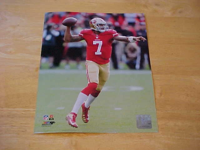 Foto 8x10 de acción con licencia de Colin Kaepernick 49ers ENVÍO GRATUITO 3/más Foto 1 de 1