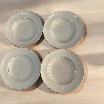 Gibson черный галстук белый суп салат миски золотой отделки ребристый ободок 8 5/8» набор из 4 - Изображение 1 из 4