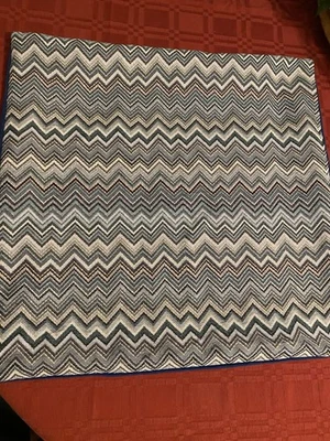 Funda de almohada bohemia a rayas azul en zig zag colorida de terciopelo boho Foto 1 de 4