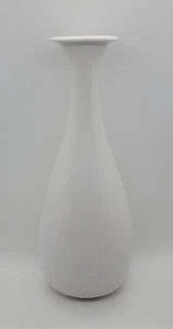 Mitchell Gold & Bob Williams Minimalist Contemporary Matte White VASE - Picture 1 of 5