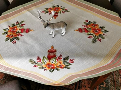 Handgestickte Mitteldecke 80 x 80 cm - Bild 1 von 3