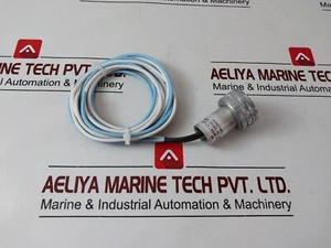 Honeywell c7035a1064 u.v sensor - Picture 1 of 7