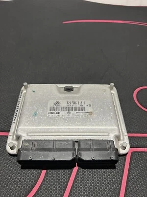 Volkswagen Jetta 2001 módulo de control del motor 2,8 L 021 906 018 S Foto 1 de 4