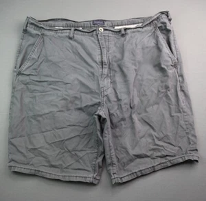 Men's 2016 Levi's Chino Khaki Shorts Gray Size 42 (Measure 42x8) - Picture 1 of 10