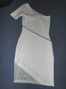 BNWT UK 8 EUR 36 ASOS TALL WHITE OFF SHOULDER ONE SHORT SLEEVE BODYCON DRESS - Bild 1 von 4