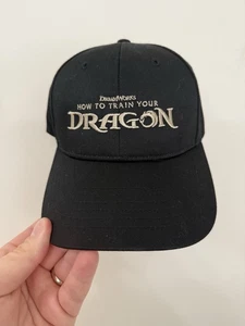 Mütze Kappe HOW TO TRAIN YOUR DRAGON Crew Geschenk Produktion Film Dreamworks Promo - Bild 1 von 5