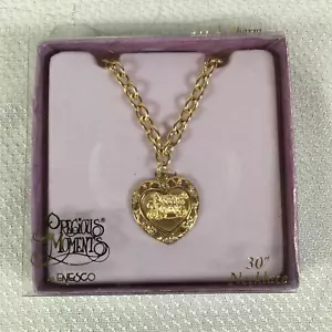 Collana Vintage 1996 Momenti Preziosi 30" Tono Oro Cuore Charm di Enesco Nuova - Foto 1 di 7