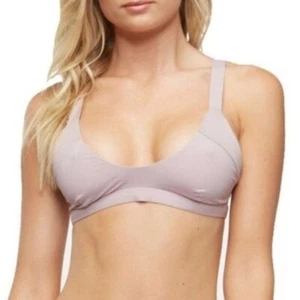 TAVIK Revolve Coco Bikini Oberteil mit U-Ausschnitt Deauville Mauve Set - Bild 1 von 8