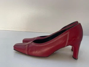 ANN FLAVIE LADIES RED LEATHER SLIP ON HEELED COURT SHOES UK SIZE 4 EUR 37 B68 - Picture 1 of 6