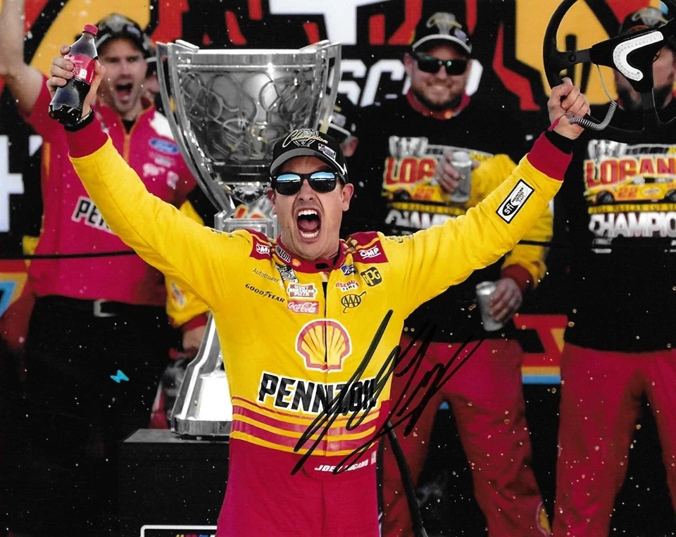 Joey Logano Championship Win 2024 3x Champ Firmado Automático 8x10 Foto Certificado de Autenticidad Foto 1 de 1