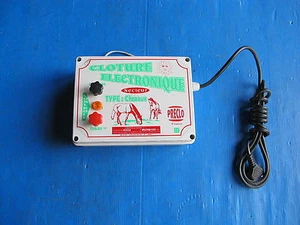 Gehäuse Steuergerät Zaun Elektrische Type Chevaux Spannungen: 230V 50 Hertz - Picture 1 of 1