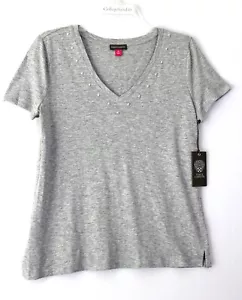 Camiseta Top VINCE CAMUTO Cuello en V Tachonado Talla XXS Plata Breather Venta al por menor $59 - Imagen 1 de 3