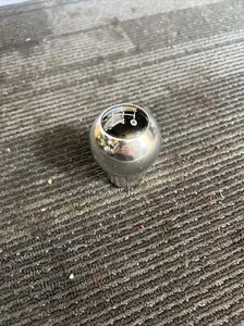 Pomello cambio universale a sfera cromato 5 velocità - Foto 1 di 4