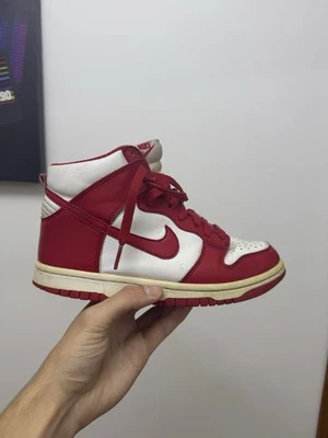 Nike Dunk High “University Red” - Taille 37,5 (EU) / US 5.5Y - Photo 1/4