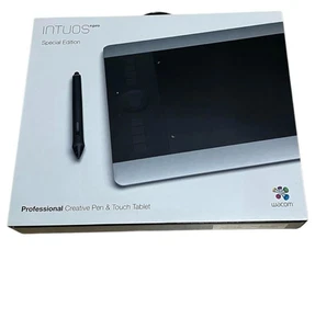 Wacom PTH-651 silver Intuos Pro Medium Creative Pen & Touch Tablet - Picture 1 of 4