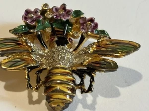 Vintage 40's Signed Coro Craft Gold over Sterling Silver Enamel & Rhinestone Bee - Picture 1 of 6