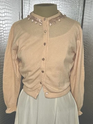 Suéter cárdigan rosa pálido vintage años 50 60 Foto 1 de 4