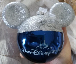 BOLA DE NAVIDAD GRANDE WALT DISNEY WORLD MICKEY MINNIE MOUSE AZUL PLATA BRILLO - Imagen 1 de 1