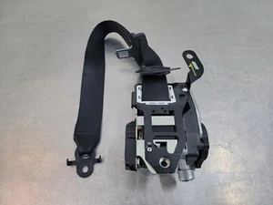 2009-2015 BMW 740li 750LI F02 FRONT RIGHT PASSENGER SIDE SEAT BELT RETRACTOR OEM - Picture 1 of 6