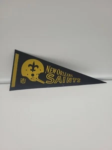 Mini gagliardetto calcio vintage NFL New Orleans Saints anni 60 feltro decorazione rara - Foto 1 di 8
