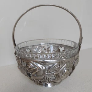 Sugar / candy bowl, cut glass in an ornate silver (EPNS?) basket - Picture 1 of 6
