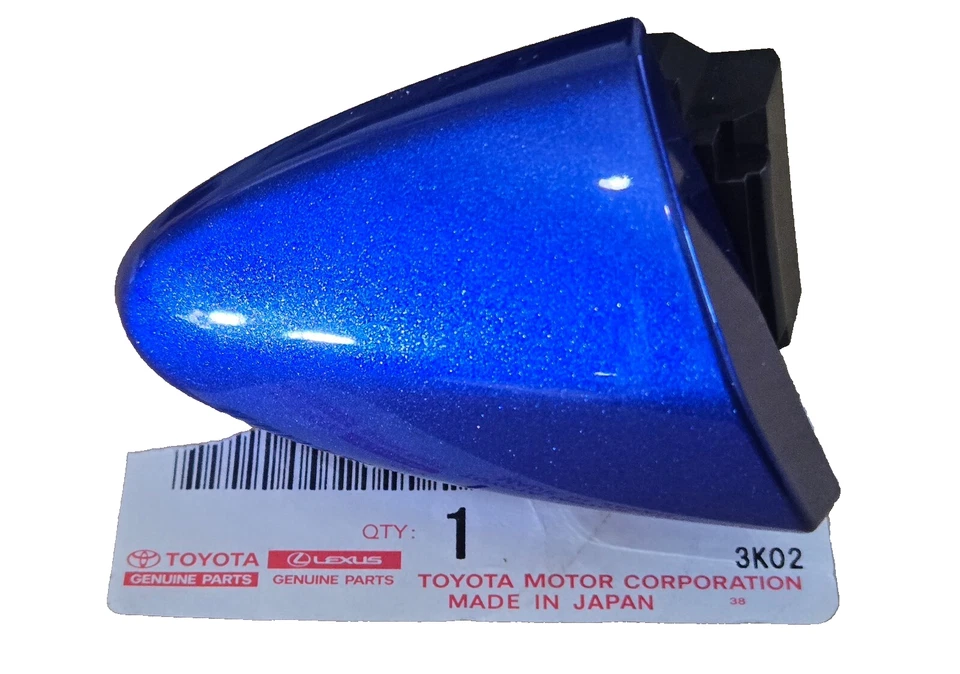 06-12 OEM NEW LEXUS IS250 IS350 RIGHTSIDE  DOOR KEY ACCESS POP CAP COVER BLUE - Image 1 of 1