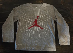 Boys Size 7 Michael Jordan Dri-Fit Long Sleeved T-shirt - Picture 1 of 3
