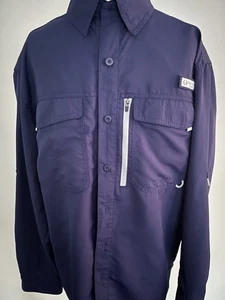 Realtree Men’s Vented Fishing Shirt Long Sleeve Size Medium Navy Blue - Picture 1 of 4