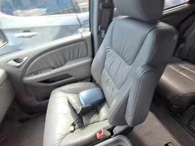 Used Front Right Seat Belt Front fits: 2009 Honda Odyssey bucket seat passenger Foto 1 de 4