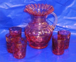 Vintage Fenton Cranberry Red Glass Coin Dot Ruffled Glass Pitcher 5 Glasses EUC - Bild 1 von 12