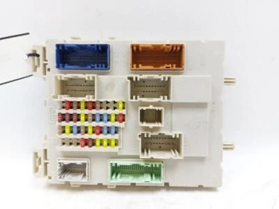 GV6T14A073VC SCATOLA FUSIBILI FORD KUGA II (CBS) 1.5 TDCI 8V MAN 6M 120CV 2019 5 - Immagine 1 di 3