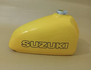Suzuki RM250 RM250 C2 1978 1/2 Steel Yellow Painted Fuel Petrol Gas Tank - Picture 1 of 15