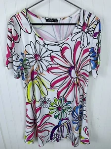 Lily by Firmiana Women's Size Large Tunic Top Floral Design Short Sleeves - Picture 1 of 10