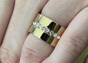DYRBERG KERN SIZE 3 -GOLD PLATED RING WITH SWAROVSKI CRYSTALS-RRP £95-NEW ! - Picture 1 of 5