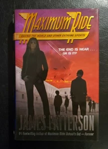 Maximum Ride - James Patterson - Saving the World and Other Sports 1st/1st NEW - Imagen 1 de 2