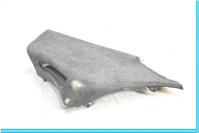 左后 C 支柱上部装饰奥尔斯顿麂皮绒帆布原始设备制造商捷豹 XJ 2011-15 — 第 1/4 张图片