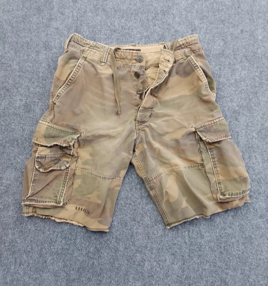 Shorts masculino Y2K Abercrombie & Fitch 31 camuflado botão mosca carga cordão largo - Imagem 1 de 4