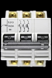 ABB 63 AMP CURVE G TRIPLE POLE MCB CIRCUIT BREAKER S213 - Picture 1 of 6