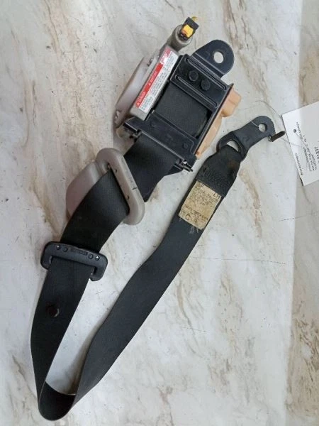 Seat Belt Front Bucket Seat Driver Retractor Fits 05 IMPREZA 137183 - Imagem 1 de 4