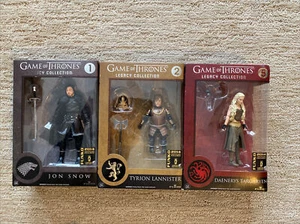 JUEGO DE 3 FIGURAS GOT de Juego de Tronos TYRION LANNISTER Daenerys Targaryen JON SNOW - Imagen 1 de 11