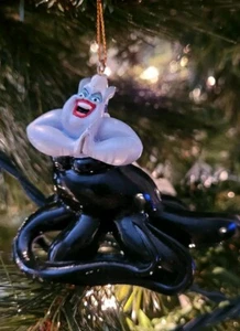 Disney Villains Storybook Christmas Ornament Ursula Little Mermaid Loose - Picture 1 of 2