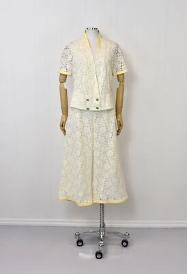 Chanel 2016 Marfil Floral Encaje Cuero Borde Blusa Pantalón Dos Piezas Traje Auténtico Foto 1 de 4
