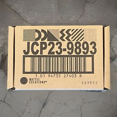 Dodge Tradesman Van Spectraflame Root Beer 2025 RLC exclusivo años 70  Foto 1 de 4