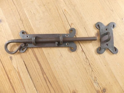 LARGE IRON LATCH AND BOLT SLIDING DOOR LOCK BARN DEAD BOLT FANCY HAND FORGED  - Image 1 of 4