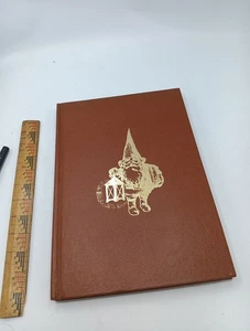 Gnomes by Wil Huygen, Illustrated by Rien Poortvliet, 1977 - Picture 1 of 9