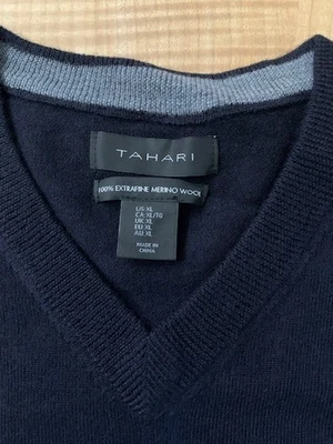 Suéter Tahari Extrafino Lana Merino Azul Marino XL Cuello Vee Para Hombre Nuevo Con Etiquetas Foto 1 de 4