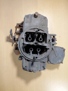 3 BBL Holley Carburator 930CFM with Choke - Picture 1 of 7